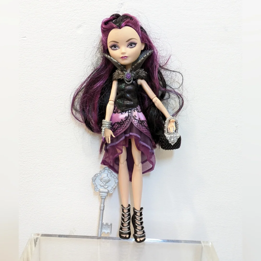 Ever After High Doll Raven Queen First Chapter Rebel Purple Snow White
